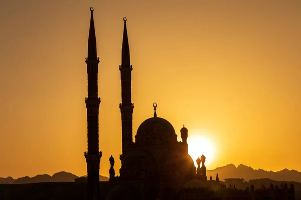 Mezquita Silhouette Sahaba Atardecer Sharm Sheikh Egipto Arquitectura Sahaba Mustafa —  Fotos de Stock