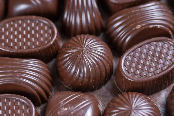 Fechar Fundo Chocolate Doce Marrom Sortimento Doces Doces Chocolate — Fotografia de Stock