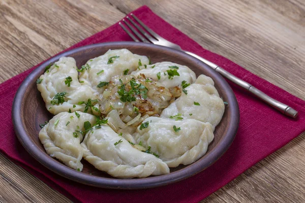 Ζυμαρικά Γεμιστά Πατάτα Υγιεινό Χορτοφαγικό Σπιτικό Φαγητό Ουκρανική Κουζίνα Κοντινό — Φωτογραφία Αρχείου