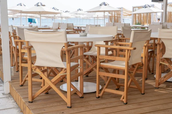 Mesa Sillas Vacías Restaurante Playa Isla Kos Grecia Café Playa —  Fotos de Stock