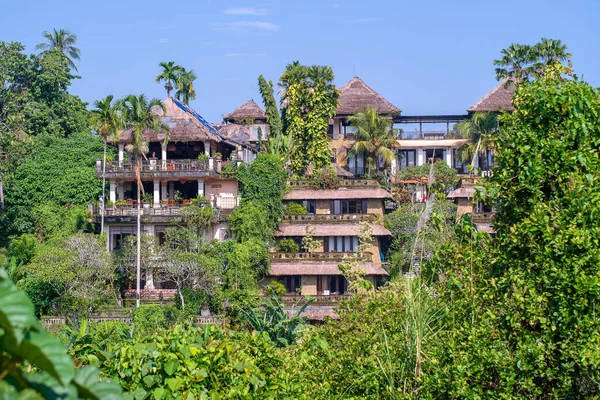 Casas Balinesas Tradicionales Con Vista Panorámica Selva Selva Tropical Montañas — Foto de Stock