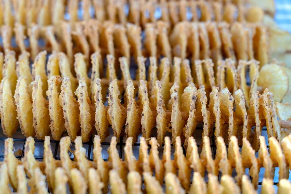 Ohälsosam Mat Matlagning Potatischips Street Food Behandling Steka Fett Ohälsosam — Stockfoto