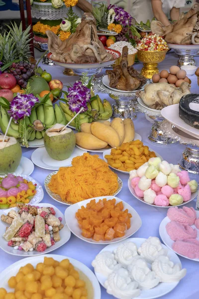 Sacrificial Offering Food Pray God Memorial Ancestor Bangkok Thailand Close — Stock Photo, Image