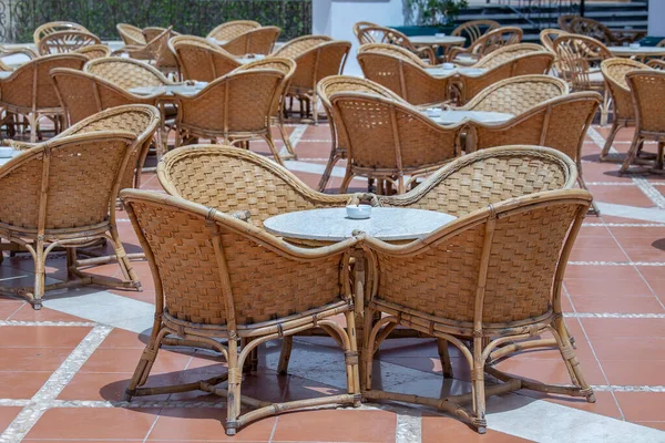 Rattan Stůl Židle Kavárně Pláži Vedle Rudého Moře Sharm Sheikh — Stock fotografie