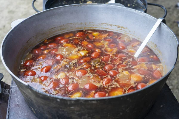 Sopa Tomate Rojo Caldero Para Vender Mercado Alimentos Callejeros Ucrania —  Fotos de Stock