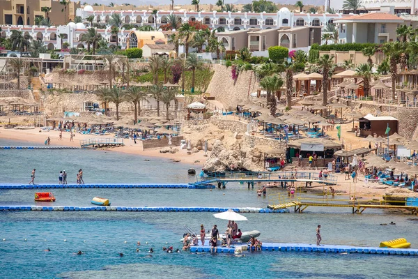 Sharm Sheikh Egypte Mei 2018 Mensen Ontspannen Aan Rode Zee — Stockfoto
