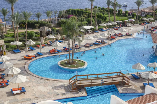 Sharm Sheikh Egypt Mayıs 2018 Sabahın Erken Saatlerinde Yüzme Havuzu — Stok fotoğraf