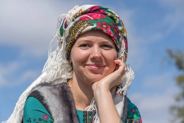 Slavuta Ukraina September 2019 Ukrainska Kvinnor Nationella Kostymer Deltar Ethno — Stockfoto