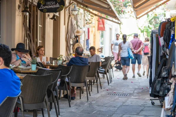 Isla Kos Grecia Septiembre 2019 Personas Disfrutando Comida Bebida Café —  Fotos de Stock