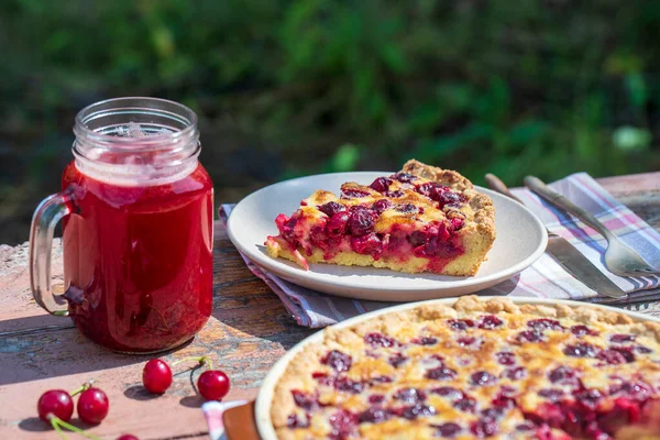 Homemade Cherry Pie Red Cherry Drink Wooden Table Garden Background — Stock Photo, Image