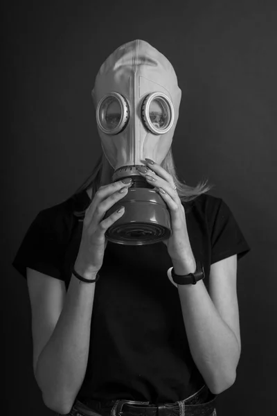 Girl Gas Mask Black Background Close Black White — Stock Photo, Image