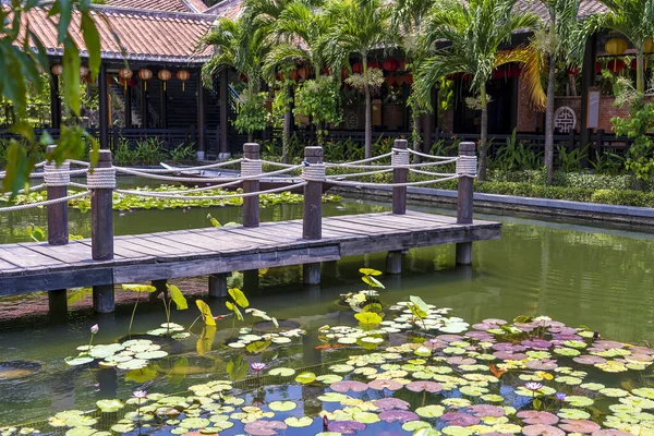 Wooden Pier Pond Tropical Garden Danang Vietnam Travel Nature Concept — Stock Photo, Image
