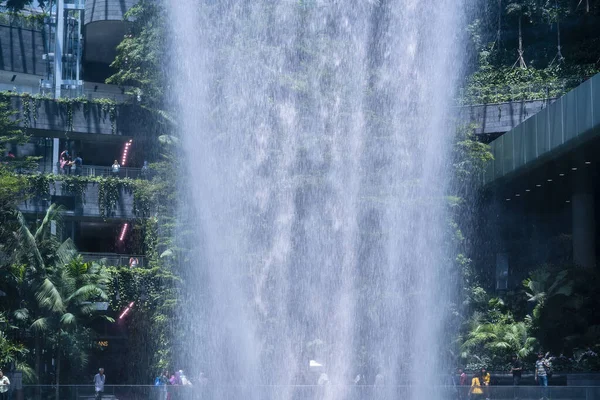 Singapura Cidade Singapura Fevereiro 2020 Jewel Changi Airport Waterfall Maior — Fotografia de Stock