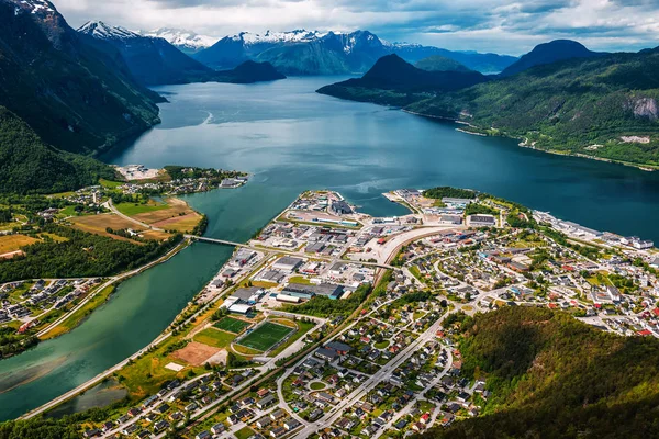 Blick auf Andalsnes. Norwegen — Stockfoto