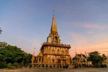 Pagoda Chalong Temple Phuket Tayland.