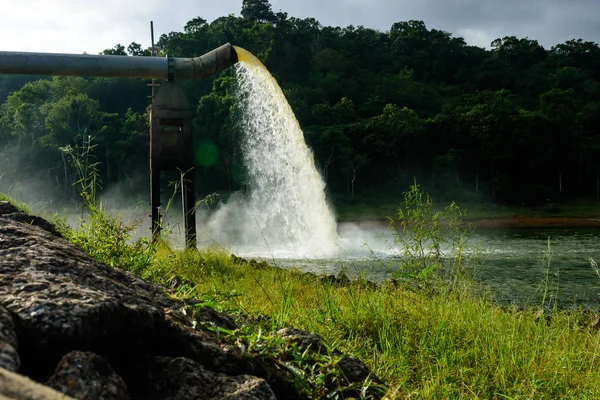 Water from the drain In the production of water for consumption.