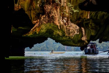 İnanılmaz uçurum ve Andaman Denizi, Phang Nga Hong Island kalker Dağları