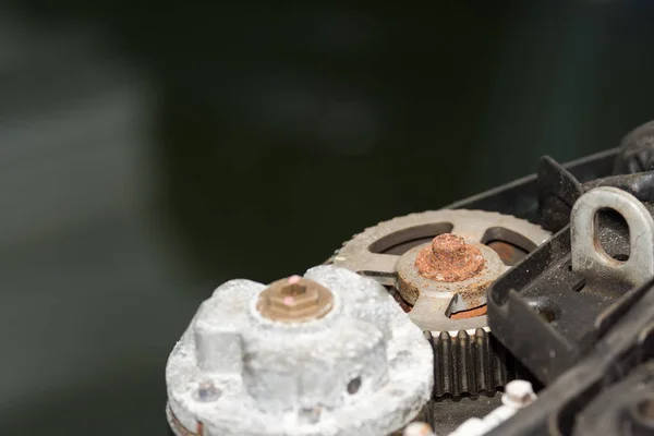 Mecânico Barco Está Reparando Motor Navio Equipamento Motor Navio — Fotografia de Stock