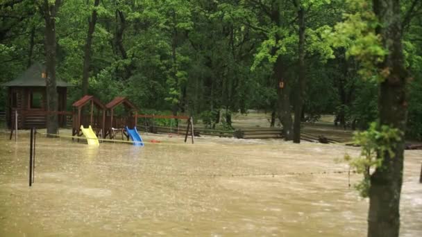 Природні Катастрофи Брудна Вода Після Сильного Дощу Катаклізм Повені — стокове відео