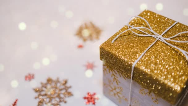Regalo Navidad Sobre Fondo Brillante — Vídeo de stock