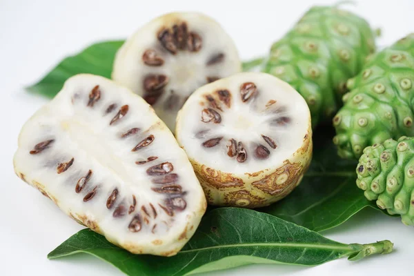 Noni Morinda Citrifolia Fruits — Stock Photo, Image