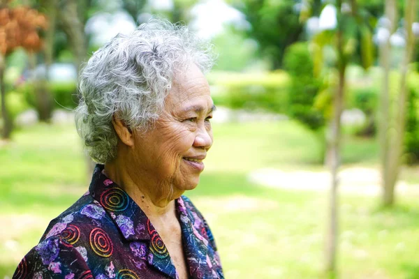Ázsiai Idős Vagy Idős Hölgy Mosoly Fényes Arc Erős Egészség — Stock Fotó