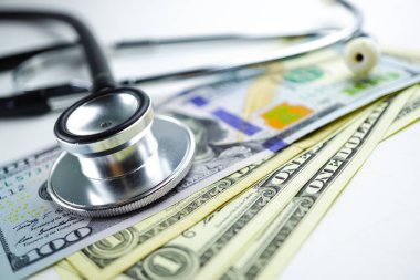 US dolar banknotları, Finans, Hesap, İstatistik, Analitik araştırma verileri ve İş Kurumu Sağlık Toplantısı consepsi