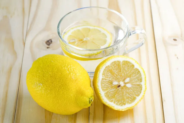 Lemon Water Fresh Juice Cut Lemon Fruit Herb Good Healthy — Stock Photo, Image