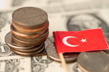 Dolar banknotlarında Türkiye bayrağı, Hesap Analizi, Yatırım Analitik araştırma veri ekonomisi, ticaret, İşletme konsepti.
