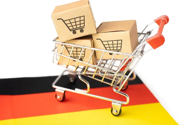 Alışveriş Arabası Logosu Almanya Bayrağı Olan Kutu Thalat Hracat Alışveriş — Stok fotoğraf