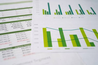 Grafikli tablo kağıdı. Finans geliştirme, Bankacılık Hesabı, İstatistik Yatırım Analitik Araştırma Veri Ekonomisi, Ticaret, Mobil Ofis Raporlama Şirketi Buluşma Konsepti.
