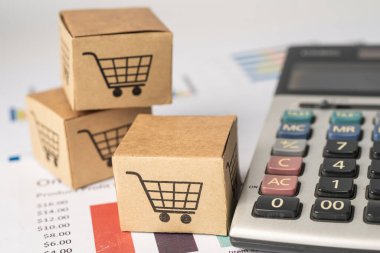 Grafik arka planında hesap makinesi olan bir alışveriş arabası logosu. Bankacılık Hesabı, Yatırım Analitik Araştırma Veri Ekonomisi, Ticaret, Ticari İthalat İhracat İhracat Taşımacılığı Çevrimiçi Şirket Konsepti.