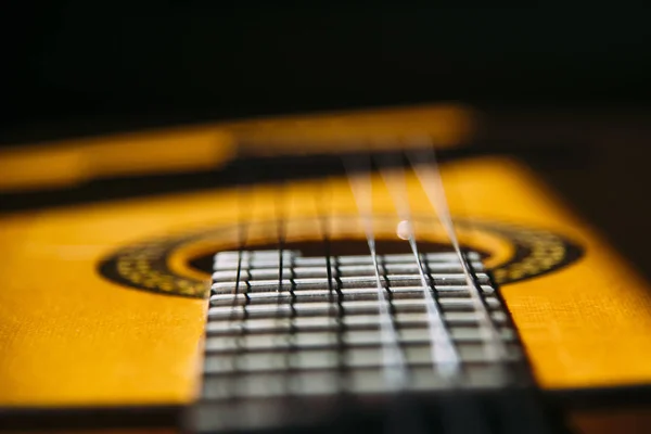 Old guitar frets and strings