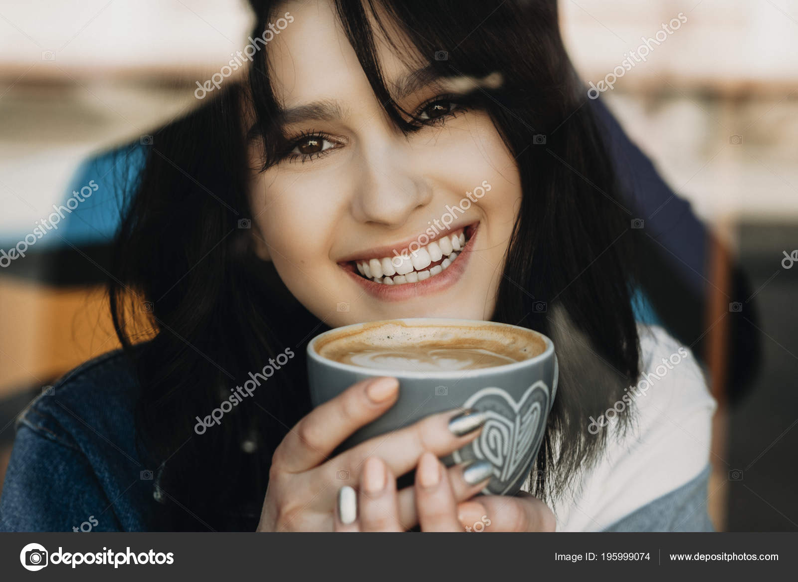 Удивительное девушке Удивительное девушке