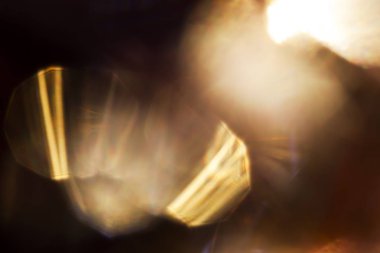 Düz sarı lekeler parlak ışık parlayan arka plan bulanık