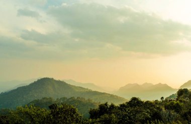Tatil zamanı ve tatil Chaing Mai Tayland at Sunrise.