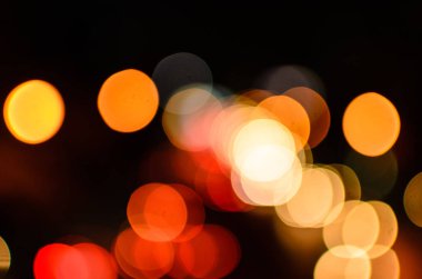 Arka ışık Bokeh plan içinde belgili tanımlık karanlık.