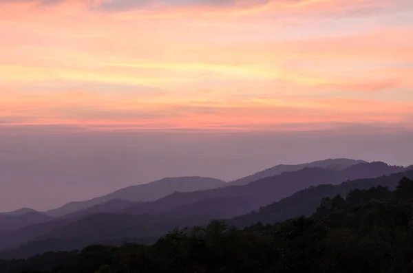 Montagne Ciel Nuageux Paysage Chiang Mai District Thaïlande — Photo