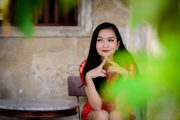 Ritratto Ragazza Asiatica Cinese Tailandese Con Felice Concetto Capodanno Cinese — Foto Stock