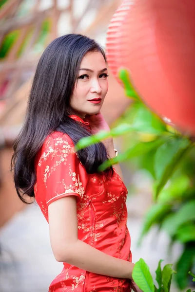 Retrato Menina Chinesa Tailandesa Asiática Com Conceito Feliz Ano Novo — Fotografia de Stock