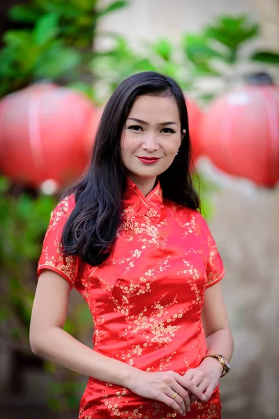 Retrato Menina Chinesa Tailandesa Asiática Com Conceito Feliz Ano Novo — Fotografia de Stock