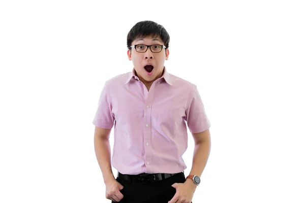 Ázsiai fiatal üzletember áll sokkoló az elszigetelt o — Stock Fotó