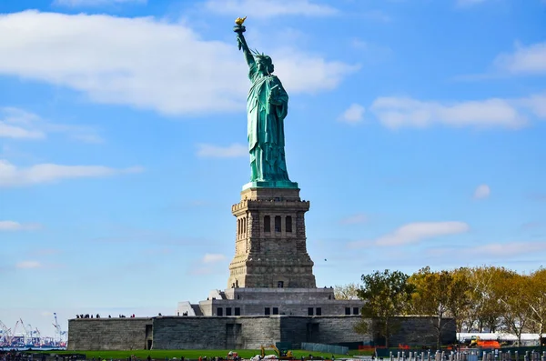 Estatua de la Libertad en Nueva York, EE.UU. . — Foto de Stock