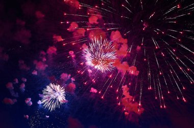 Ucuz Havai fişek, şehri, kırmızı. Herhangi bir amaç için