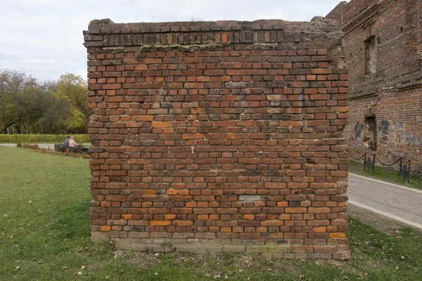 Ruined buildings in ruins