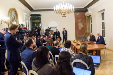 23.01.2019. Riga, Letonya. Yeni Başbakan Letonya, Arturs Krisjanis Karins conferfence basın. Letonya (Saeima Büyük Millet Meclisi).