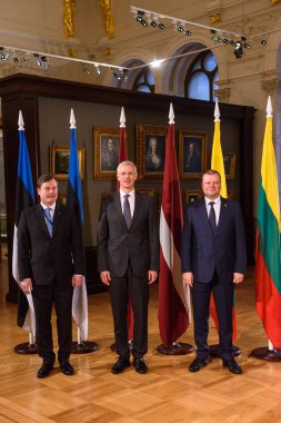 04.02.2019. Riga, Letonya. Arti Hilpus, Estonya Letonya, Krisjanis Karins, Başbakan Letonya ve Saulus Skvernelis, Litvanya, Baltık Bakanlar toplantısı sırasında Başbakanı için Ambadassor. Sanat Müzesi Riga Bourse