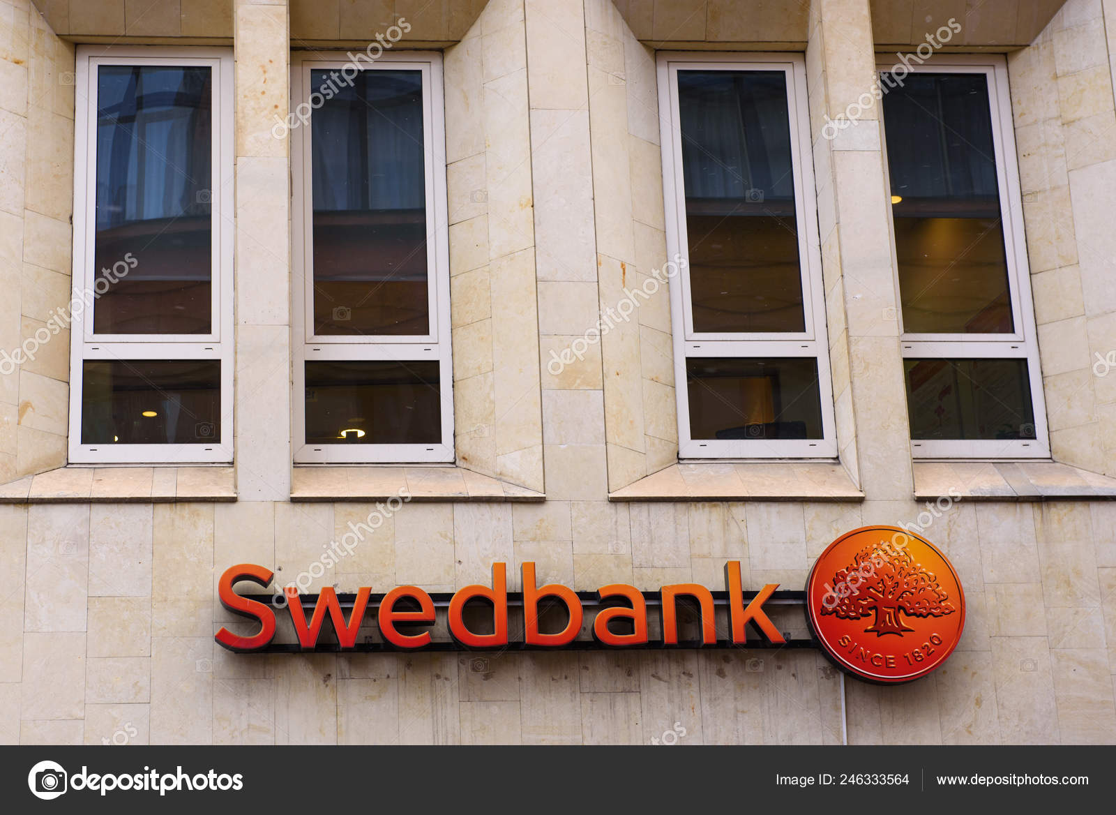 2018 Riga Latvia Logo Swedbank Latvia Riga City Swedbank Nordic — Stock  Editorial Photo © gints.ivuskans #246333564