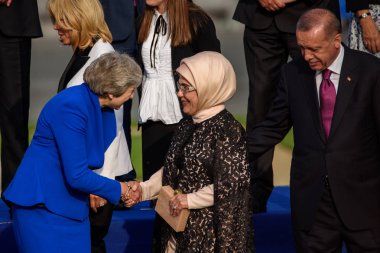 Brüksel, Belçika - 11 Temmuz 2018: Çalışma yemeğinden önce, Nato Zirvesi 2018'de aile fotoğrafı