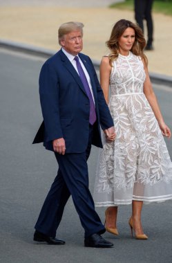 Brüksel, Belçika - 11 Temmuz 2018: Donald Trump, Amerika Birleşik Devletleri Başkanı ve Melania Trump, Amerika Birleşik Devletleri First Lady'si. Dünya liderleri 2018 Nato Zirvesi'nde çalışma yemeği için geliyor